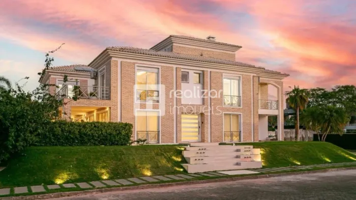Casa 6 quartos no bairro Jurerê Internacional - Florianópolis
