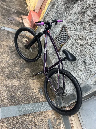 Bicicleta sense motadinha