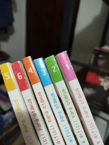 Lote manga wotakoi o amor e difícil para otakus vols. 1 a 6 + cartões