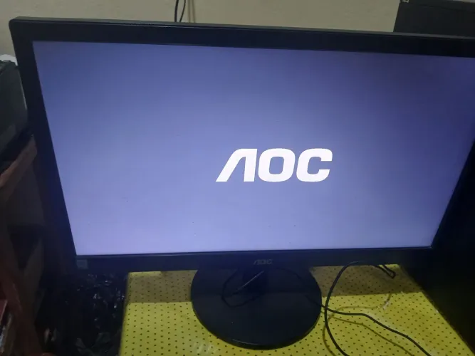 Monitor Aoc