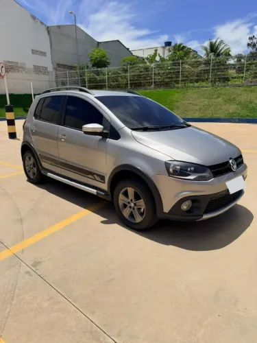 Volkswagen Crossfox 1.6 MI Total Flex 8V 5P 2012
