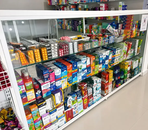 Balcão expositor vitrine