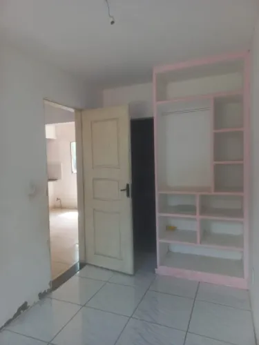 Vende_ se 2 casas em um mesmo terreno  