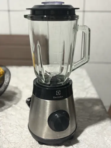 Liquidificador de Vidro Eletrolux 
