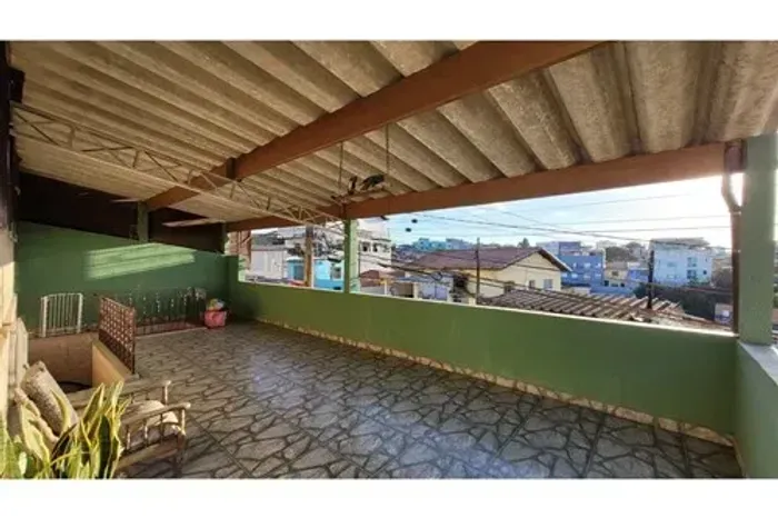 Casa 253m² 4 quartos sendo 1 suíte 3 vagas R$ 649.000,00 Vila Helena-Santo André-SP