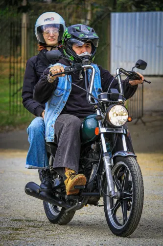 SUZUKI INTRUDER 125CC