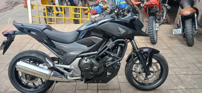 Honda NC 750X 2015 Preta