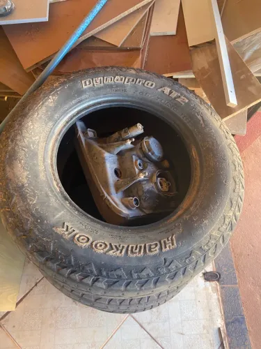 Pneu  16 / pneu camionete 245/70R16
