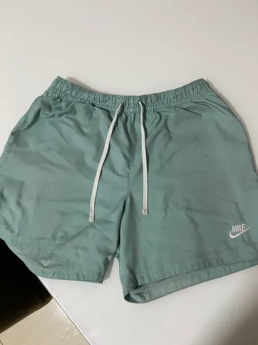 BERMUDA NIKE