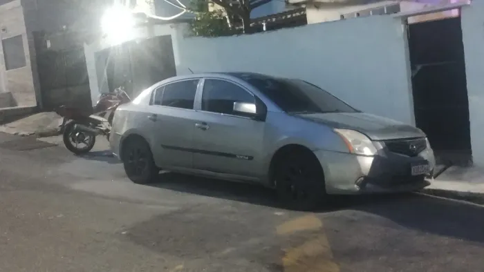 Nissan Sentra S 2.0/ 2.0 Flex Fuel 16V Aut. 2009