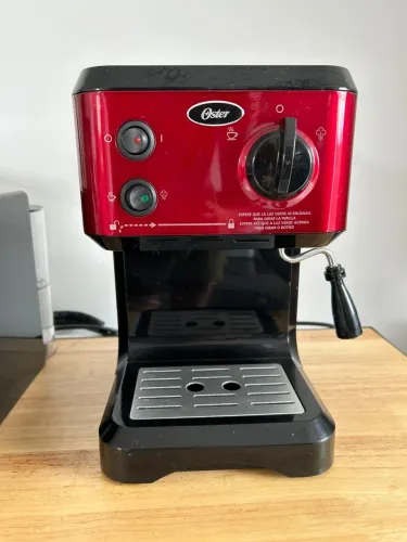 Cafeteira para café expresso Oster 220v