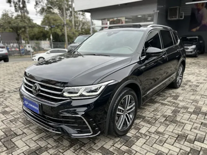 Volkswagen Tiguan Allspac R-line 300 TSI 2.0 2025