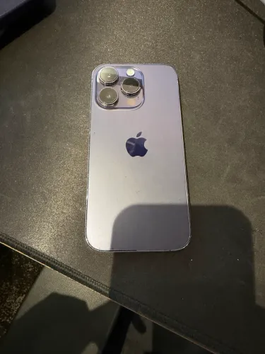 iPhone 14  Pro