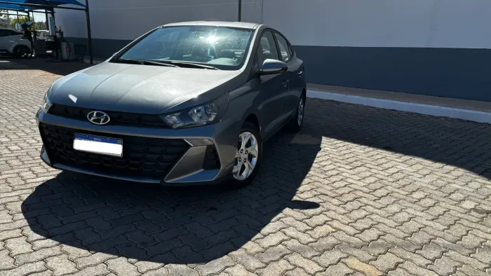 Hyundai HB20S Comfort Plus 1.0 Flex 12V Mec. 2025
