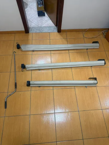 Cortina lona para garagem e área externa regulável