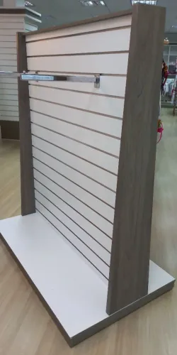 Móveis pra lojas