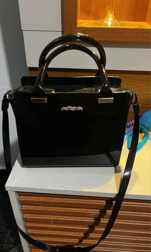 Bolsa Petite Jolie Preta Alça Removível- Pouco Usada