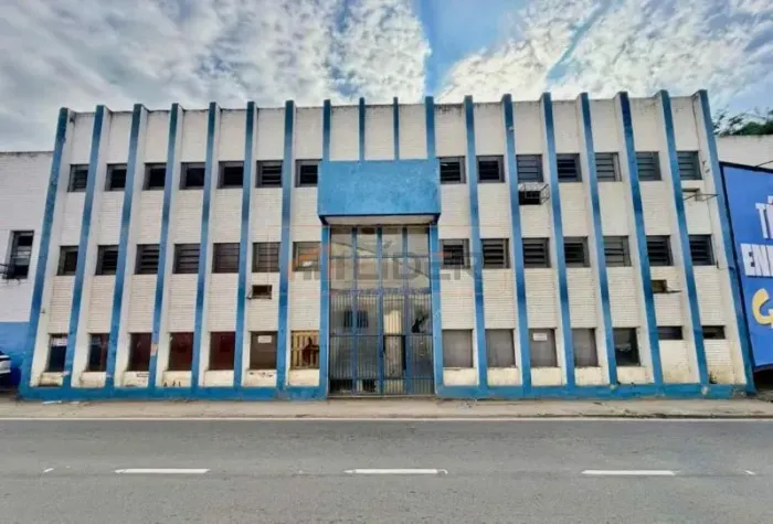IMÓVEL COMERCIAL EM SÃO SILVANO