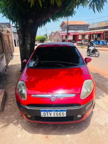 Fiat Punto Attractive 1.4 Fire Flex 8V 5P 2014