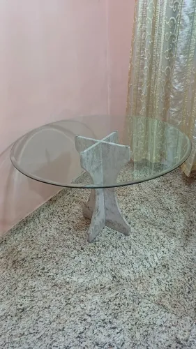 Mesa jantar com vidro bisotado em perfeito estado