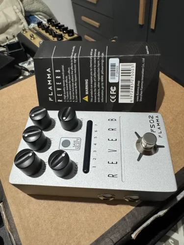 Pedal Flamma FS-02 - Reverb Estéreo / 7 modos