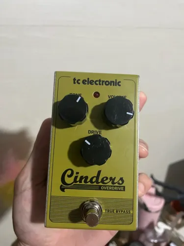 Pedal TC Electronic Cinders