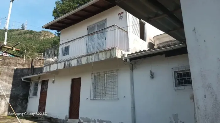 casa a venda na Trindade