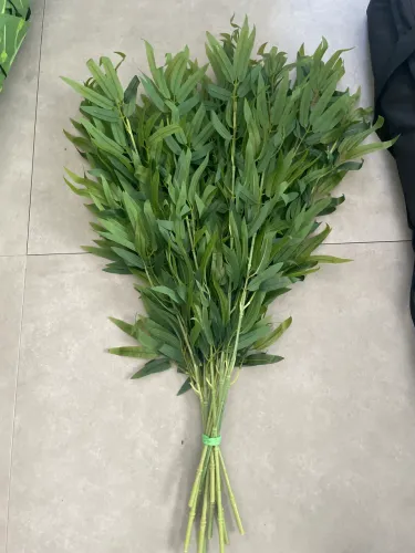 Galho de bambu artificial