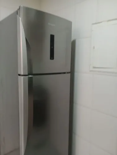 Vendo 3 eletrodomésticos (Geladeira Panasonic, Máquina de lavar 13kg Eletrolux e Fogão Ele