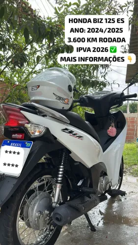 Honda Biz 125 ES 2025 Branca - 3.700km - Com Baú