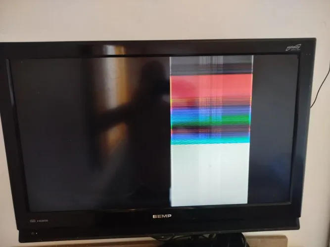 Vendo tv de 32 polegadas Semp Toshiba