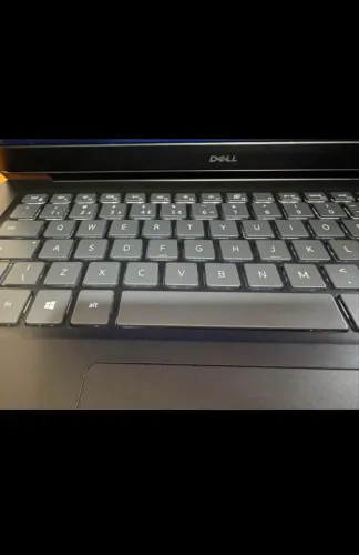 Dell vostro 5490 Core i7 10. Geração  16 gb memória/ M.2 256/ placa de vídeo 2gb nvidia