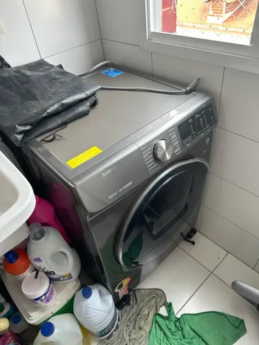 Lava e seca Samsung WD10N64