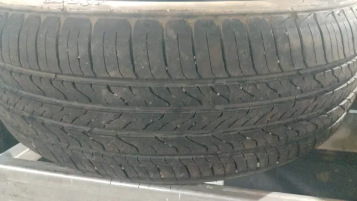 Vendo 2 pneus 