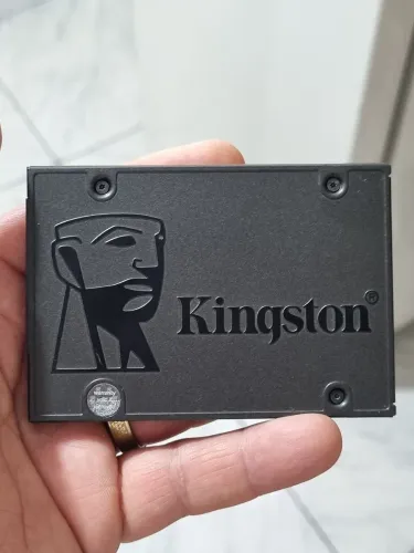 SSD Kingston 240 GB R$ 190,00