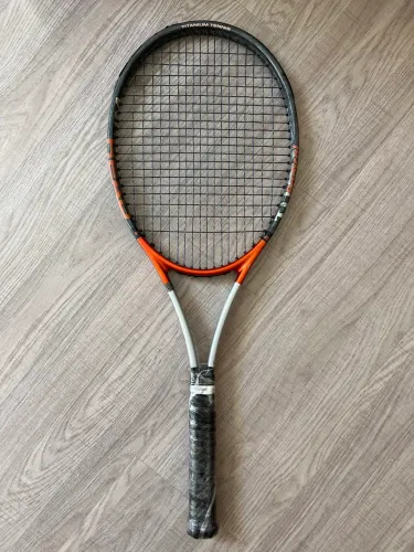 Raquete Gustavo Kuerten (Head Ti.Radical)