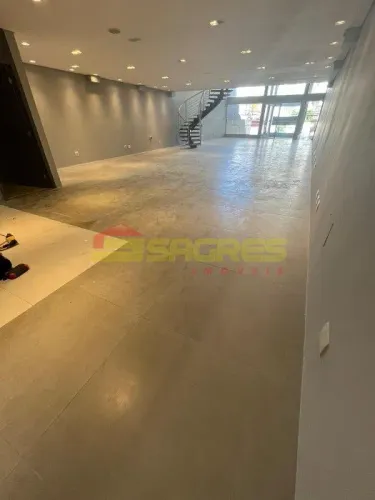 Prédio Comercial no bairro da Àgua Fria 750 m² para alugar R$ 18.000,00