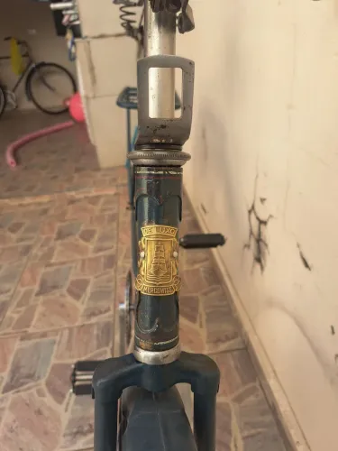 Bicicleta mercwis antiga