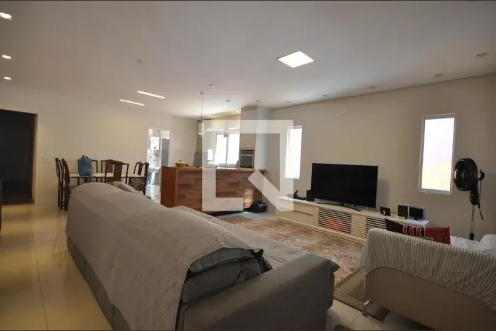 Casa à Venda - Vila Ede, 2 Quartos, 200 m2
