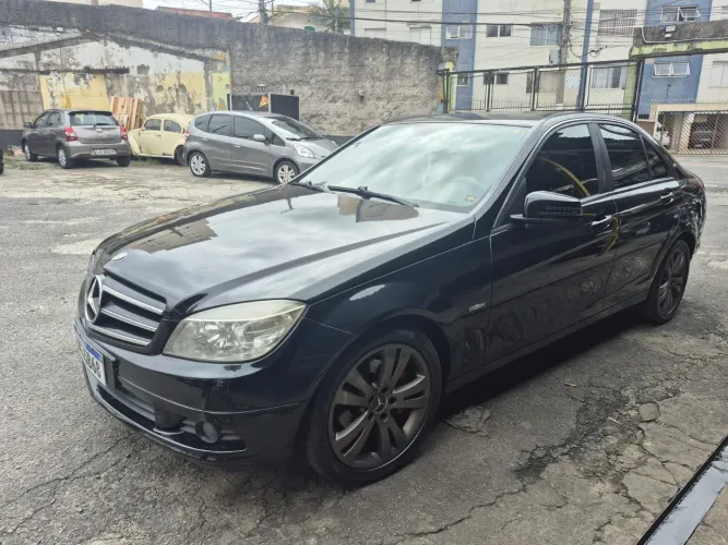 Mercedes-Benz C-180 Kompressor Classic 1.6 16V Aut. 2010