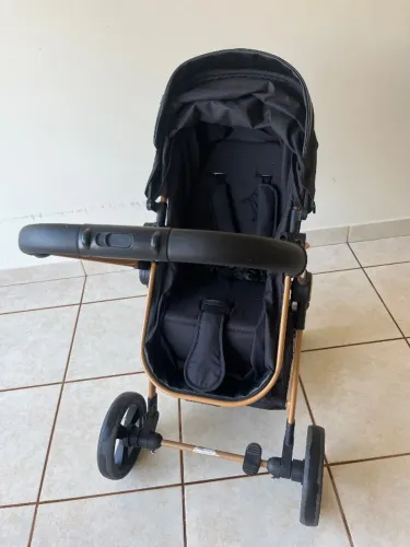 Carrinho bebe