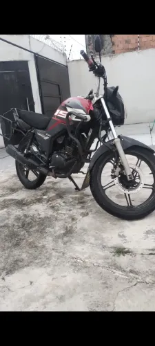 Vendo linda moto