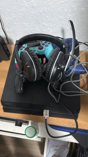 PS4