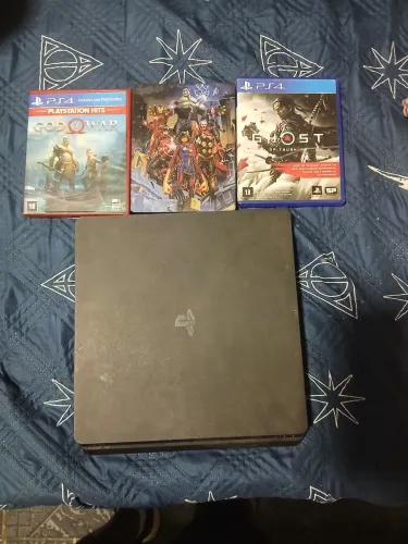 PlayStation 4