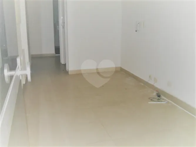Sobrado à venda ou para alugar com 1 quarto em Vila Mascote, São Paulo - SP