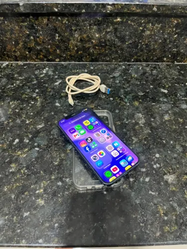 IPHONE 12 128 gb FACE ID ?