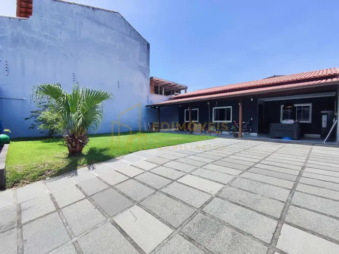 Casa ampla e confortável em Portal de Jacaraípe - Ideal para sua família!