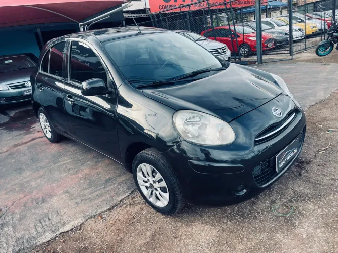 Nissan March S 1.0 16V Flex Fuel 5P 2012