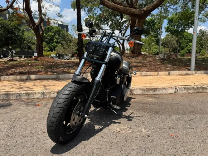 Harley Davidson FAT Bob aceita troca