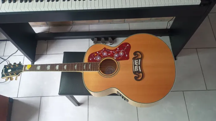 Violão Gibson SJ200 Chines